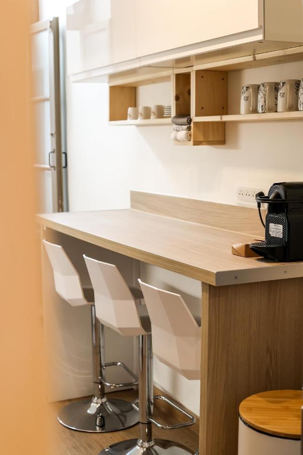 Le Lavandin, Spacieux Et Moderne P4, Centre Ville, Wifi Nîmes Extérieur photo